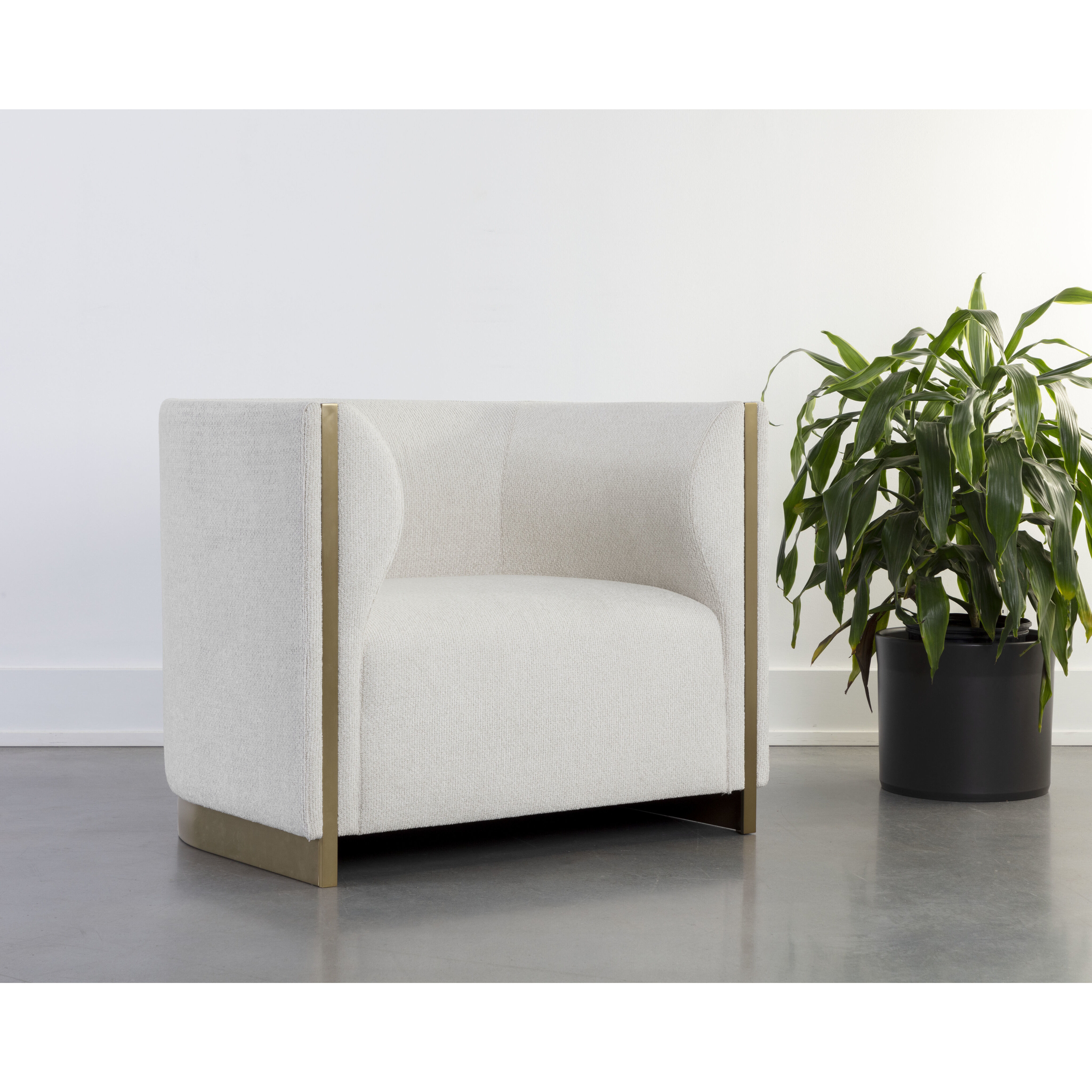 Larron Rhea Light Barley Armchair